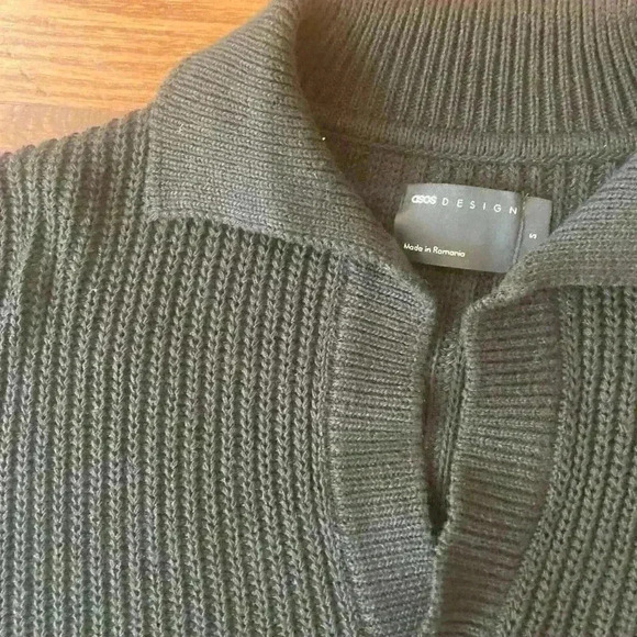 ASOS DESIGN v neck sweater with collar open knit in black size Small - Picture 9 of 12